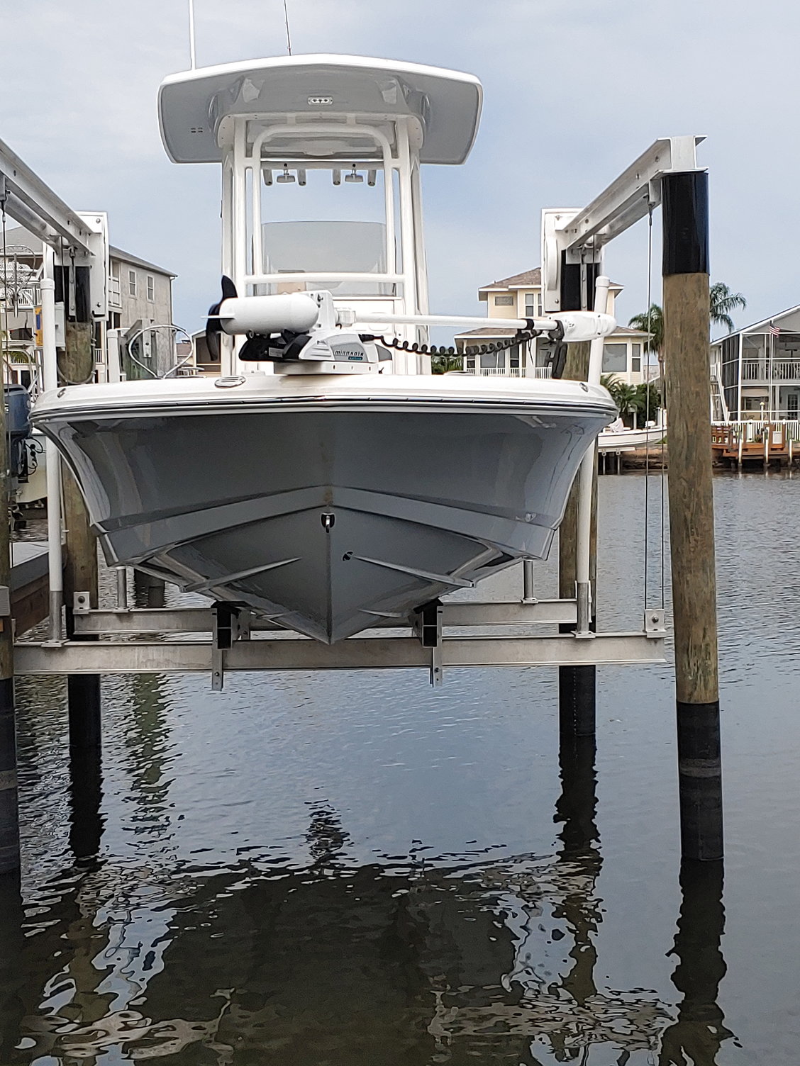 how to adjust boat lift
