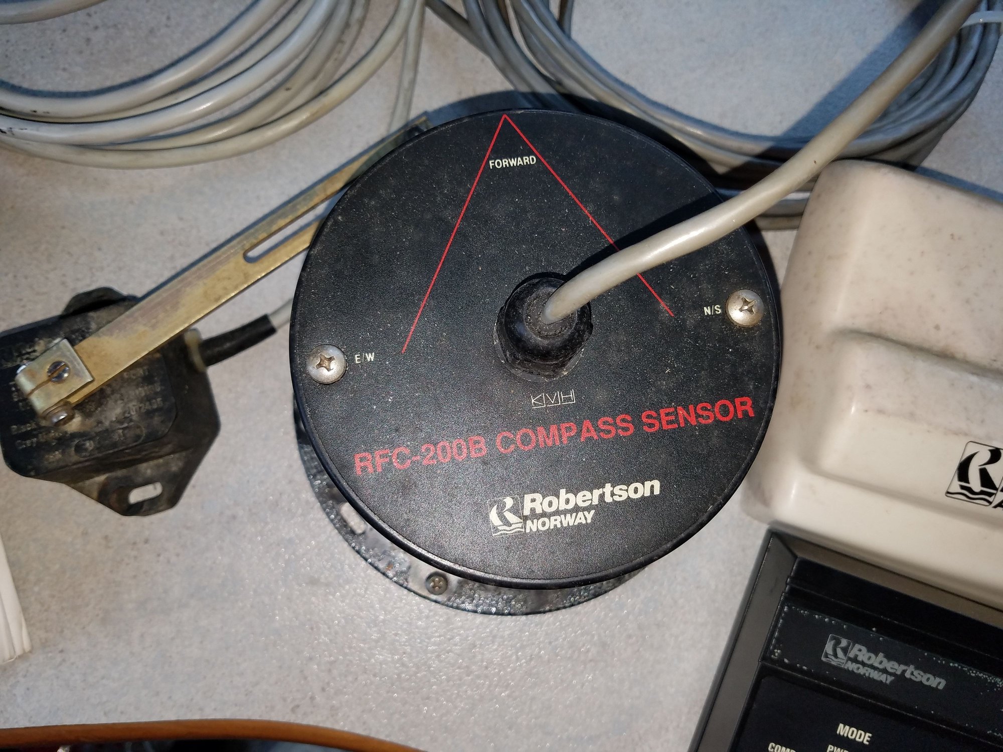 Robertson AP200DL Autopilot Sold The Hull Truth Boating and Fishing