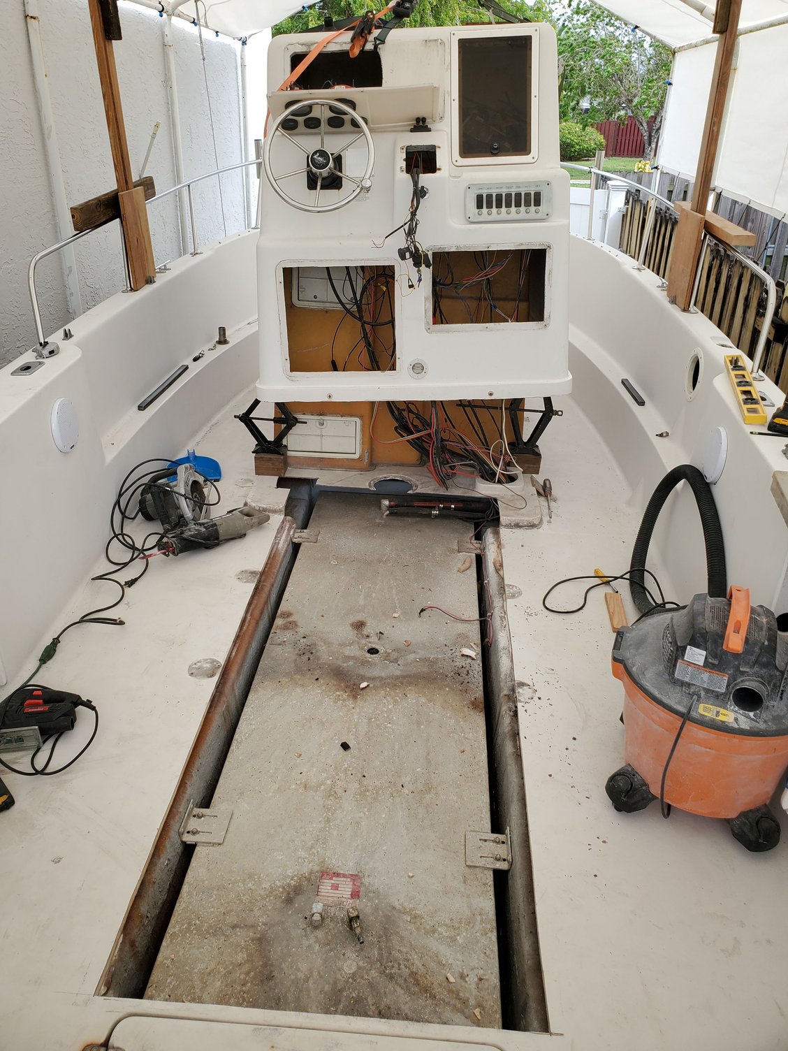 Replacing Proline Fuel Tank (solid floor) Page 2 The Hull Truth