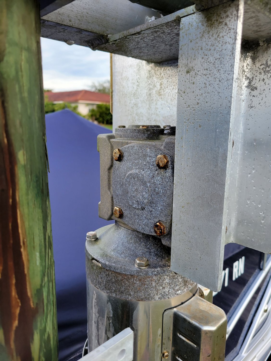 boat lift gear box lube The Hull Truth Boating and Fishing Forum