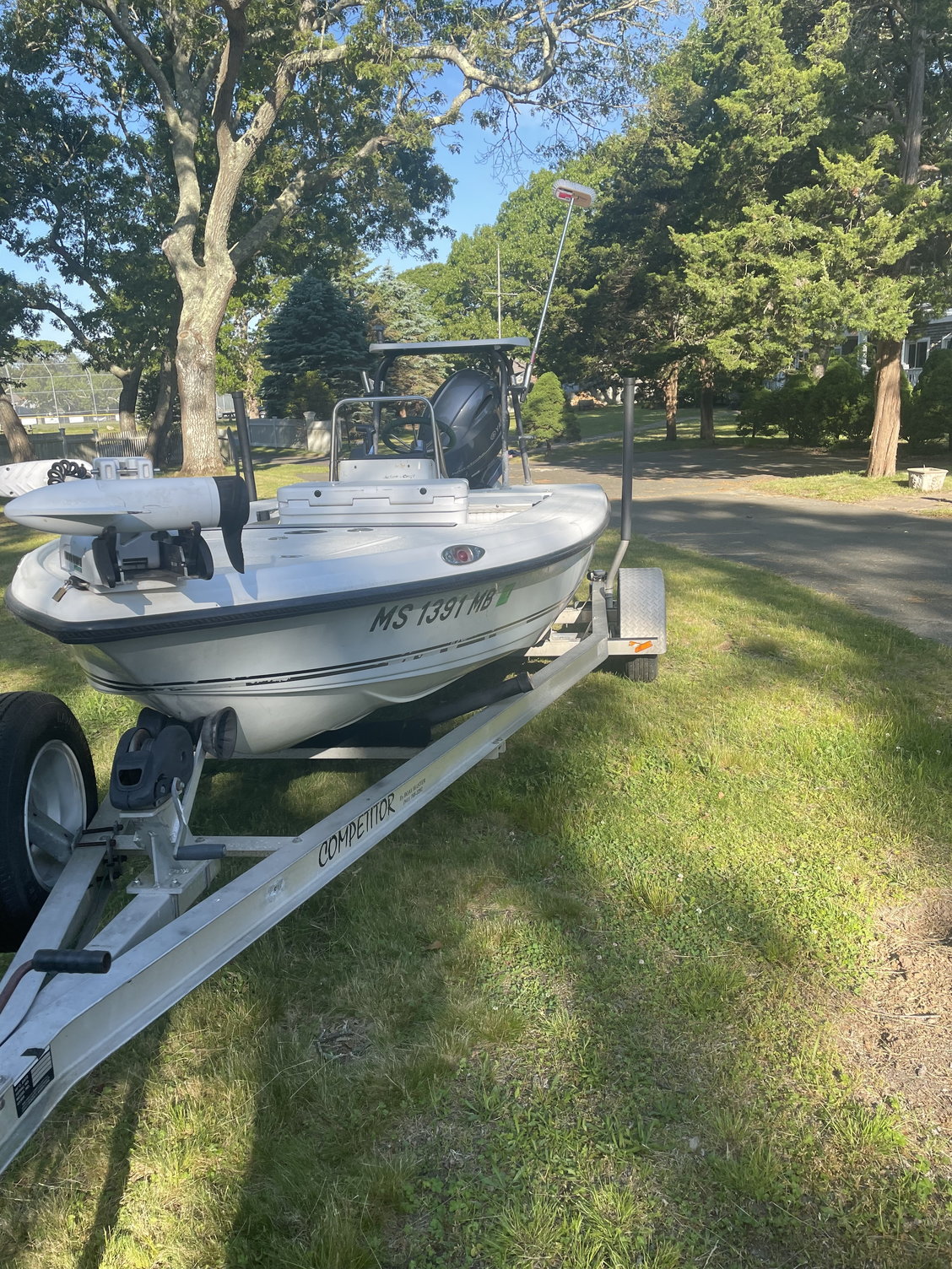 Action Craft High Performance Fishing Boats - Used 1600 - in water