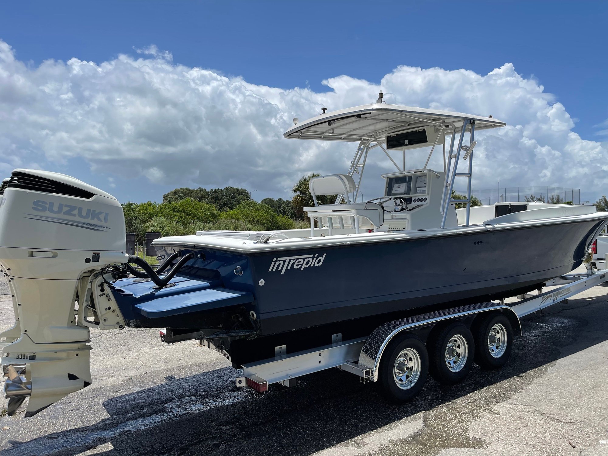 1989 Intrepid 30' Center Console Cuddy Cabin165 hours The Hull Truth