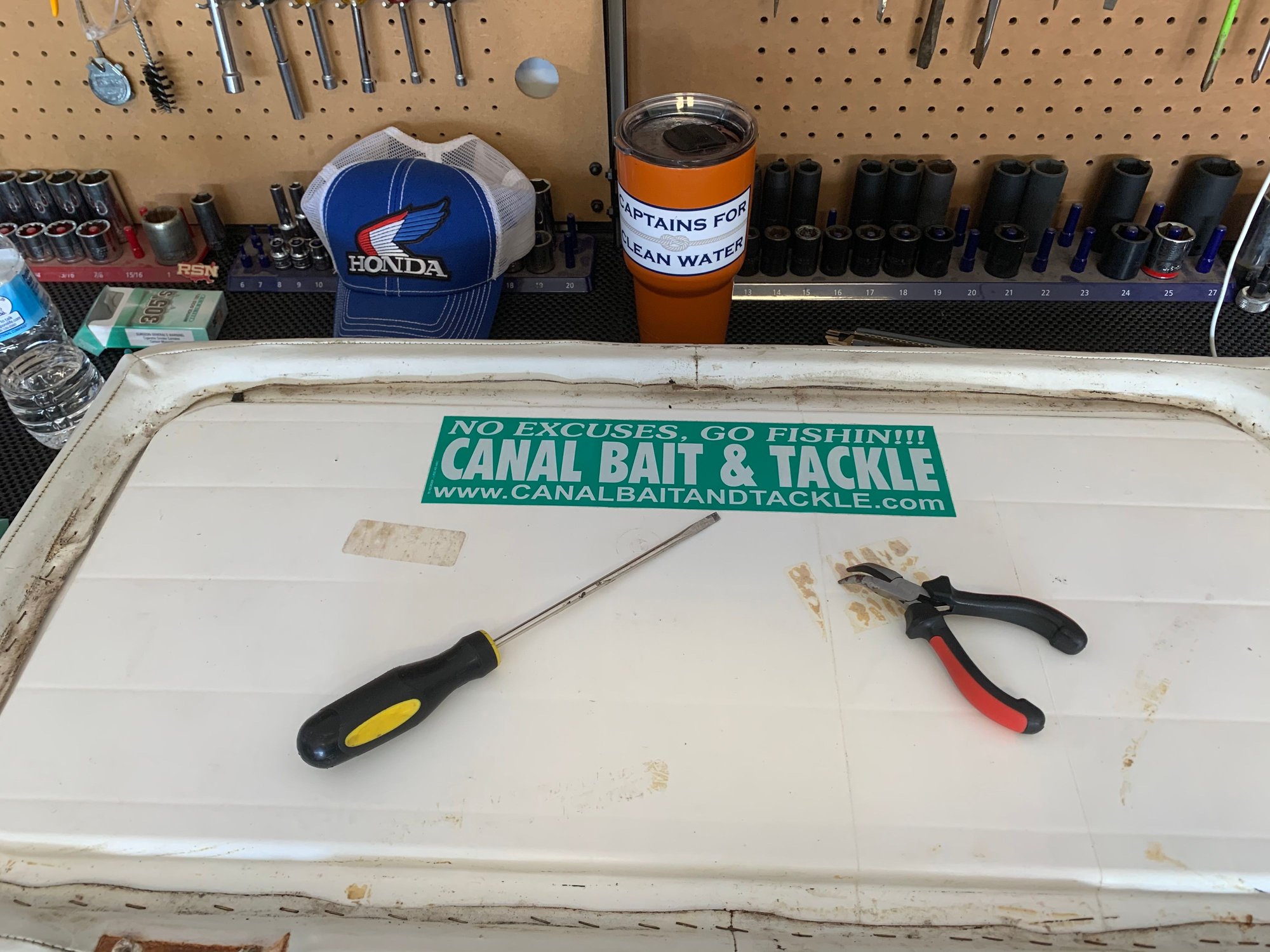 fishing seat removal - The Hull Truth - Boating and Fishing Forum