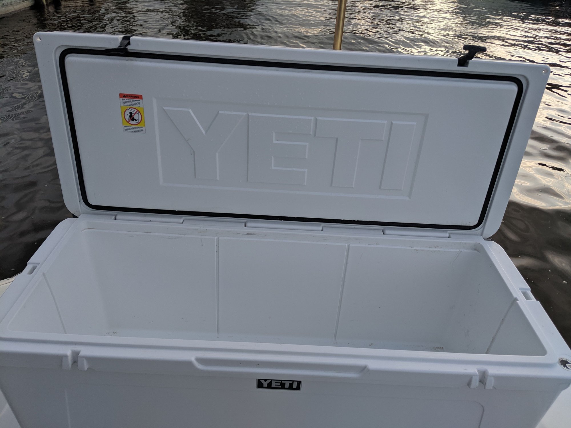 Yeti 250 best sale for sale