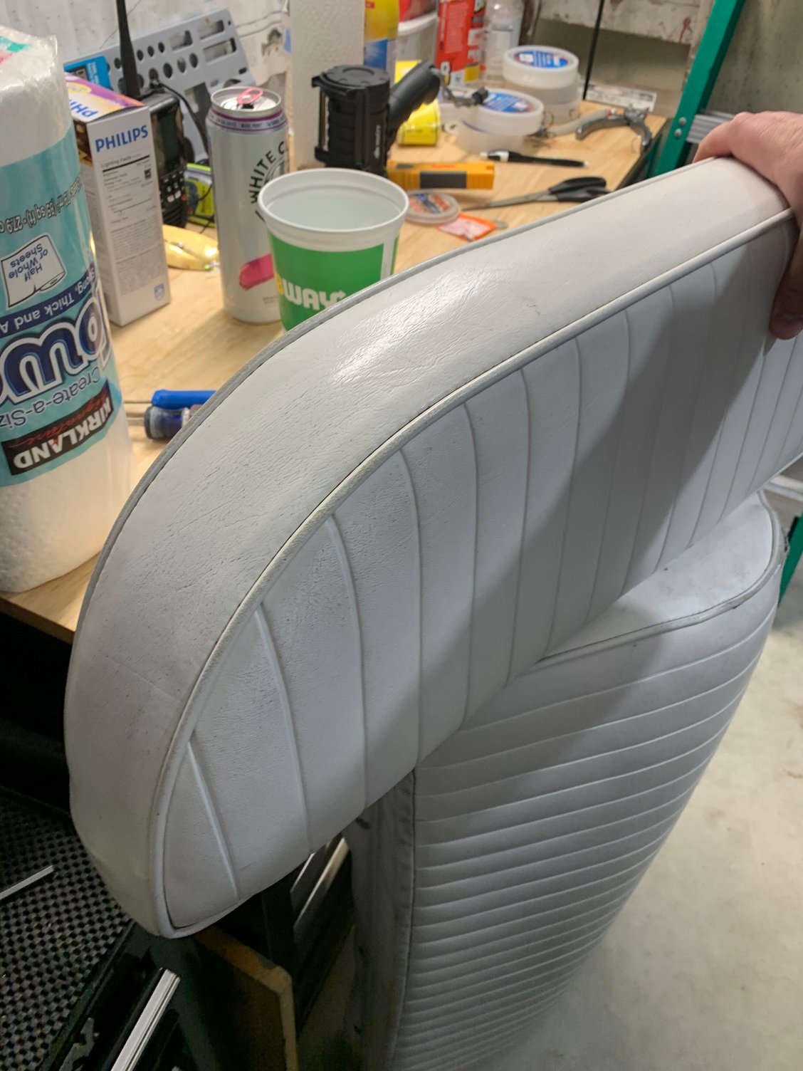 Regulator 26 Leaning Post Cushion The Hull Truth Boating and Fishing Forum