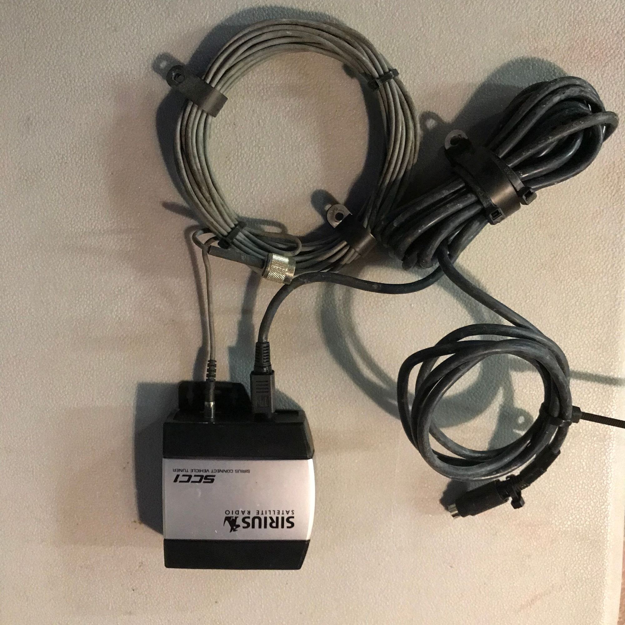 Fusion MSIP600 Radio with Sirius Tuner and BT100 The Hull Truth