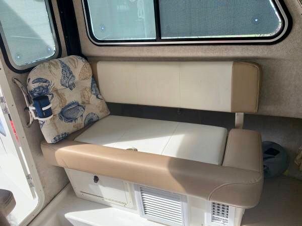 Dometic Air Conditioner/Heater 8,000 BTU (Everything needed) - The Hull