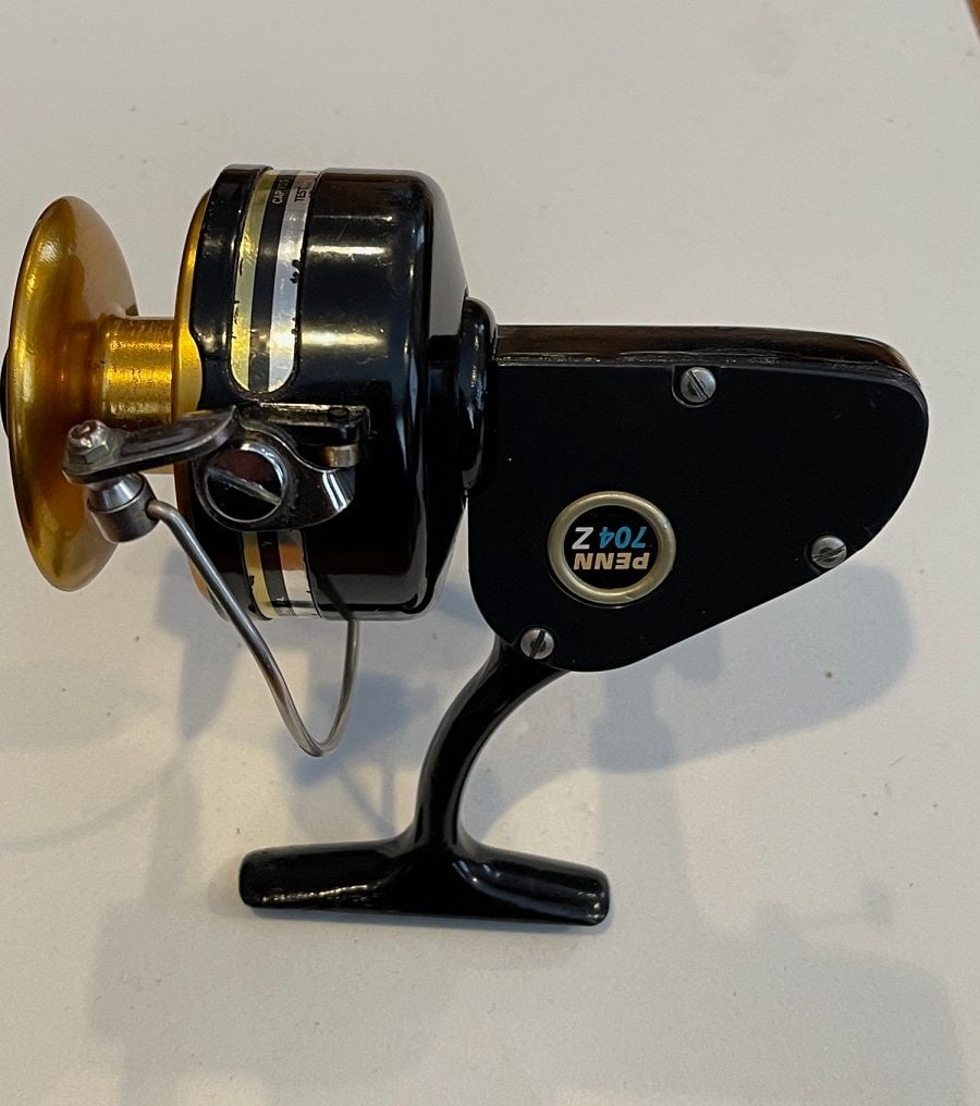 Penn spinning fishing reel 704Z made in USA works well USED sold