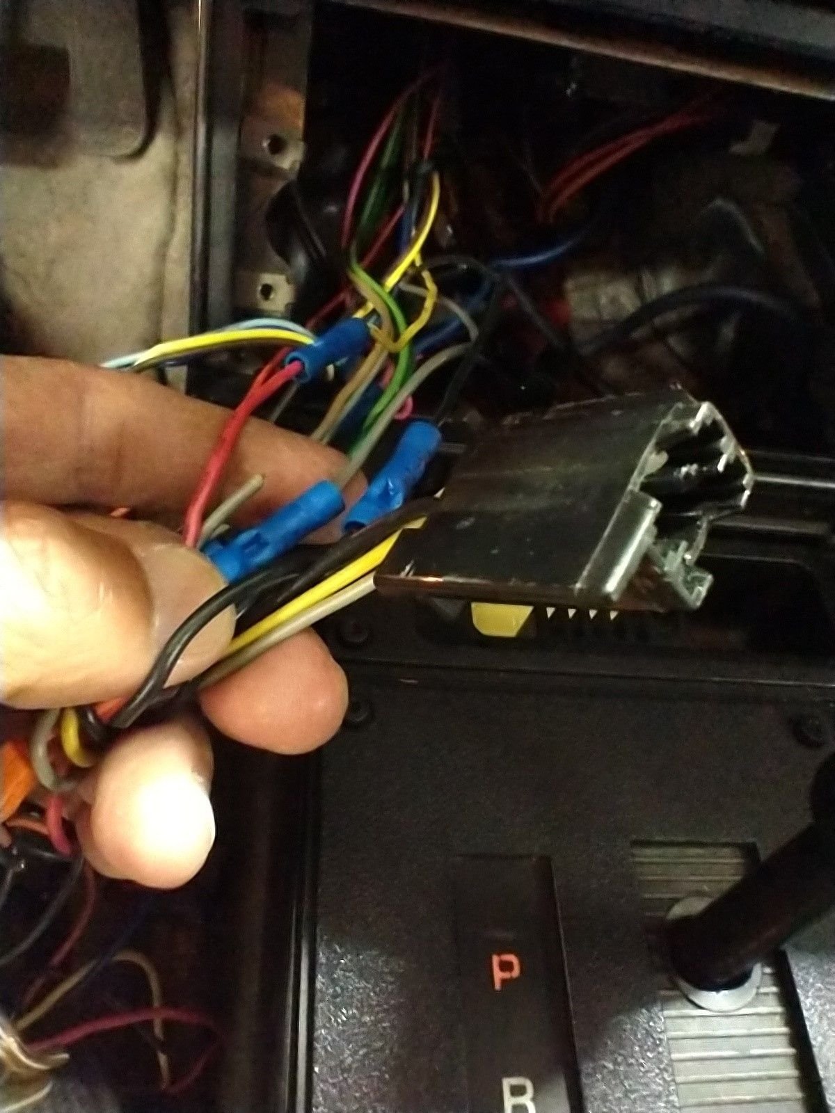 help connectors factory stereo 88 IROC - Third Generation F-Body