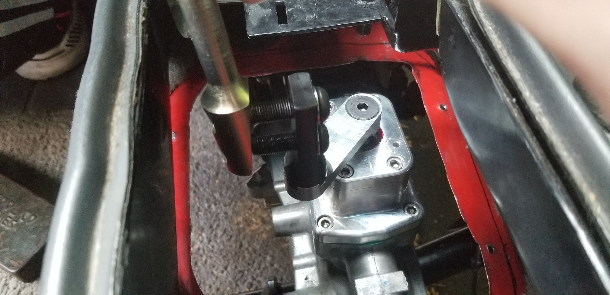 Offset arm mounted, Pro 5.0 handle doesnt quite fit!