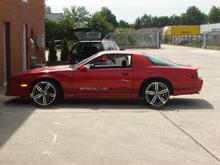 87 Iroc-Z eyeballing 19x8.5 &amp; 19x9.5 BMW M6 wheels