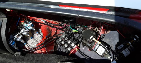 Compressors and valve body
