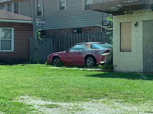 Look at this roof rust. Never inquired about this car, but I imagine plenty have. Don’t think it’s moving any time soon. Might not have a floor left!