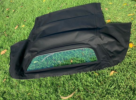 Black Convertible Top w Glass Window