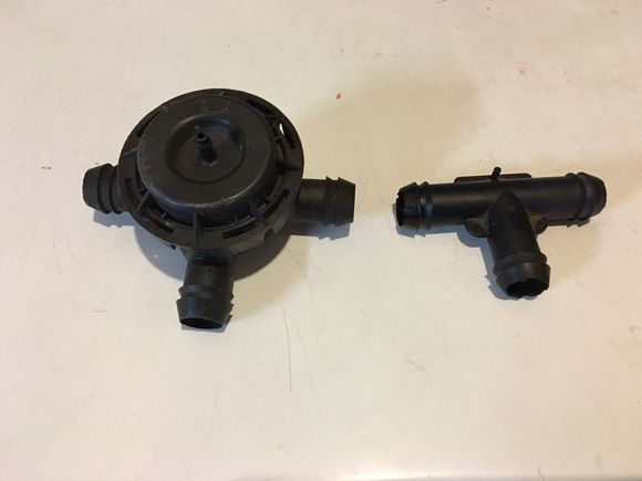 the 2000 valve is on the left.