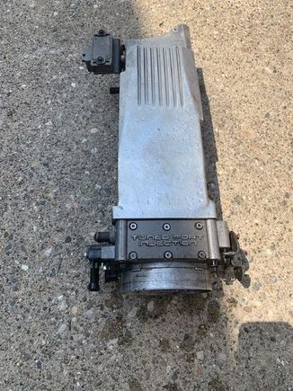 Stock Plenum and Throttle Body