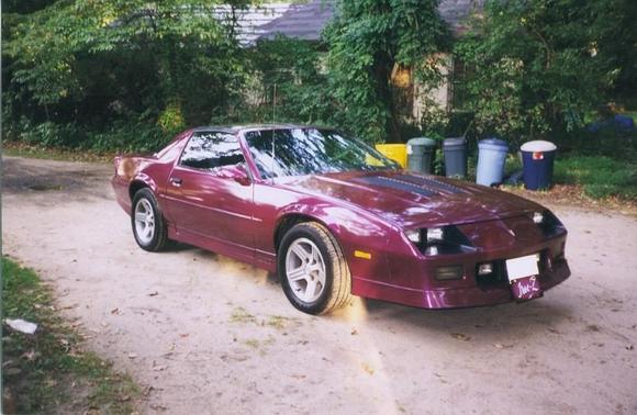 1988 Iroc-z 5.7 V8 TPI 4 speed auto with overdrive, 16 inch 245/50/16.  T-Tops, power everything, Painted purple originally silver.Less than 2000 painted silver!
Any one with info, please contact.