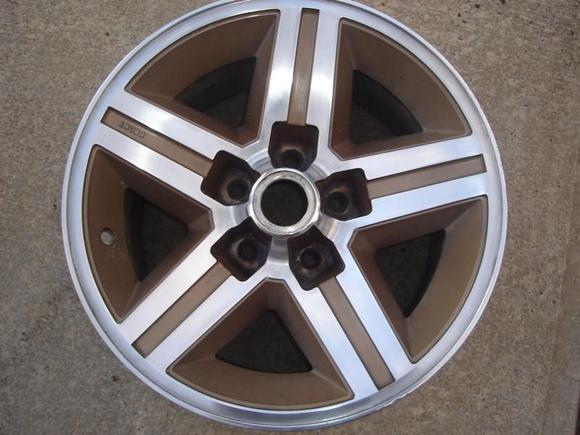 gold IROC wheel resto project (in progress)