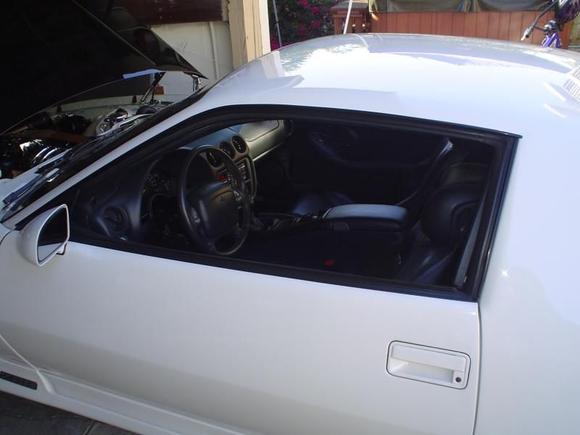 054 94 TRUCK HANDLES FINISH UP THE DOORS. ALL PARTS CAME FROM GM SPORTS, IN SAN JOSE,CALIFORNIA....