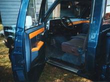 Red Oak, Carpeting and bucket seats