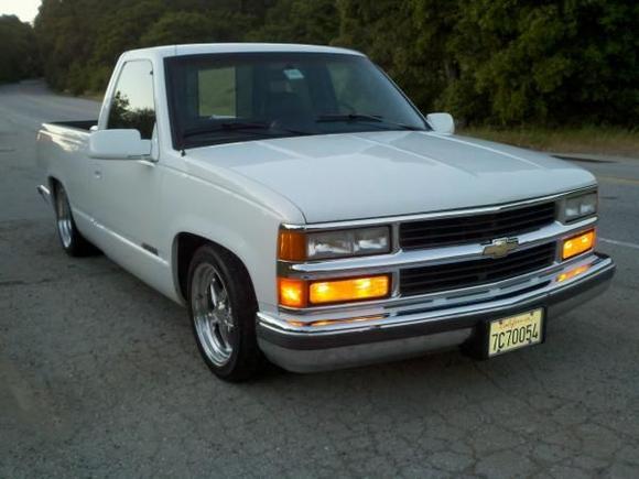 2011 04 28 Lola Pass. side front