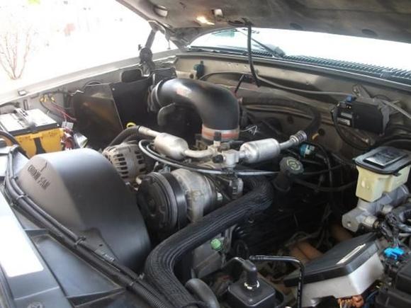 GMC SIERRA engine