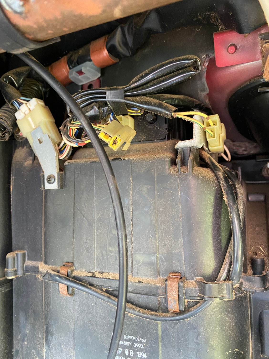 Need help IDing wires and connector behind glove box YotaTech Forums