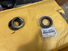 New Front seal and old dust seal.