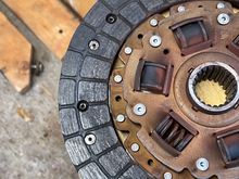 Clutch disc is Aisin and shows very little wear.