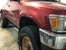 32x11.5R15 
Stock SR5 15x7 +8 wheels
