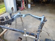 2wd frame section with 4wd crossmember.