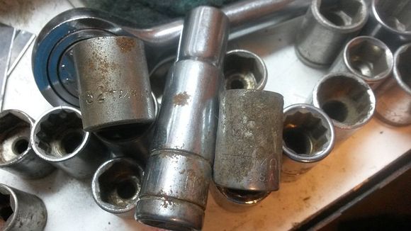 just some of the stuff im cleaning up rust grime glue or who knows what makes it hard to identify the sockets an im gettin old