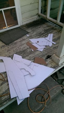 all parts cut out (tried to keep them in left / right hand piles