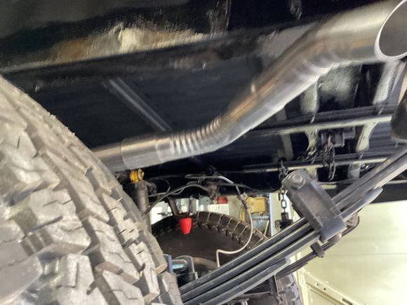 The last two joints in the 2” piping need clamps. It’s a very simple exhaust with all straight piping starting at the 4 into 2 section and extending all the way to the 45 elbow and turndown p