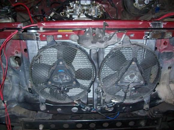 dual pusher fans