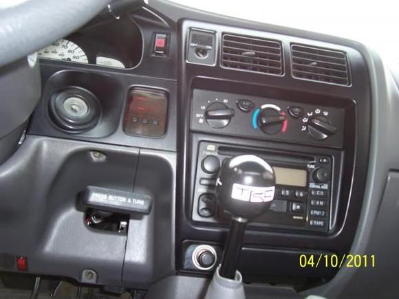 100 2318 custom trd shift knob