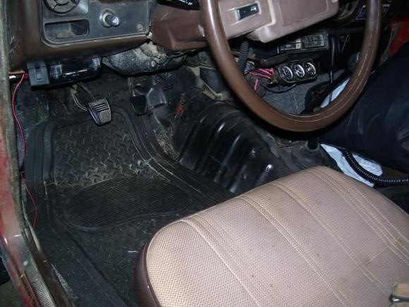 spray in bed liner in the floor boards