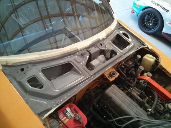 2013 10 10
Detailing and a little rattle can goes a long way