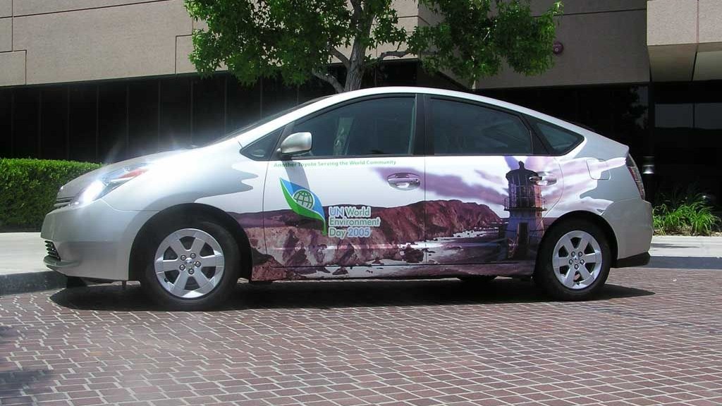 Prius with environmental message