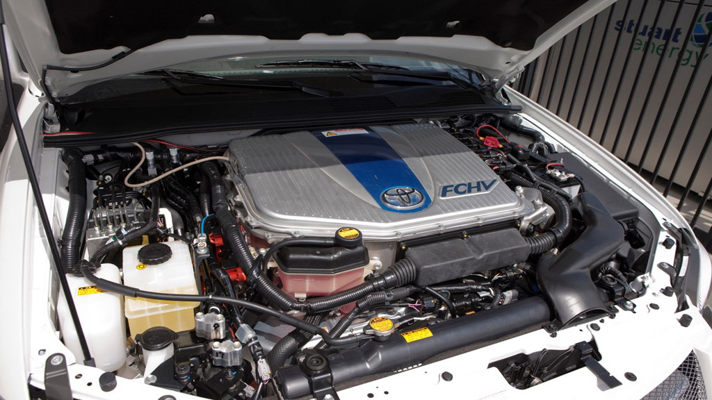 Toyota Advanced Fuel Cell Hybrid Vehicles (FCHV-adv) 
