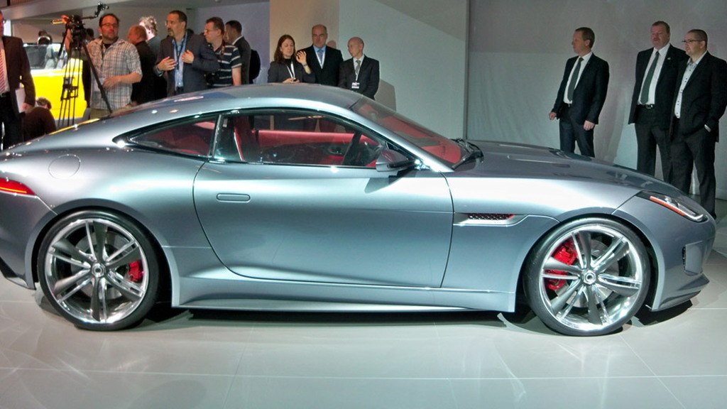 2011 Jaguar C-X16 Concept live photos