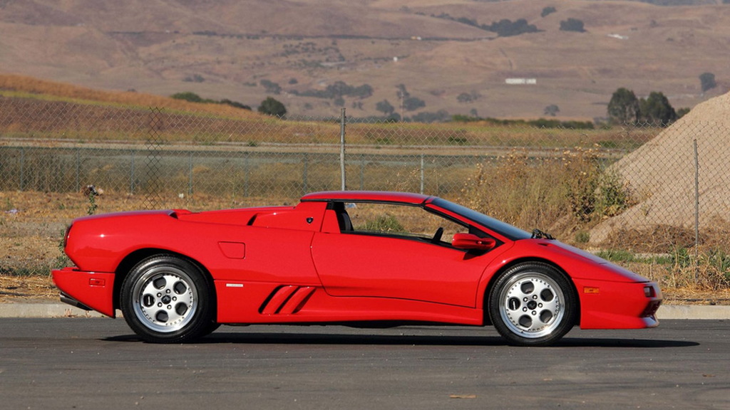 George Foreman's 1997 Lamborghini Diablo VT Roadster - Image via Mecum Auctions