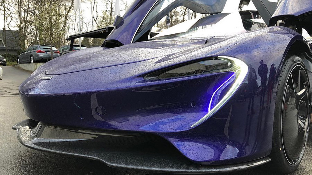 First McLaren Speedtail delivered to a customer