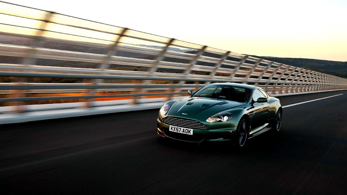 aston martin dbs first drive motorauthority 001