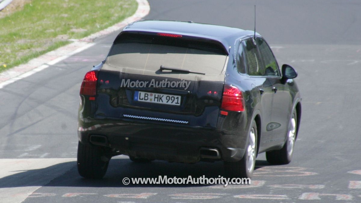 Porsche testing Cayenne diesel ahead of 2009 launch