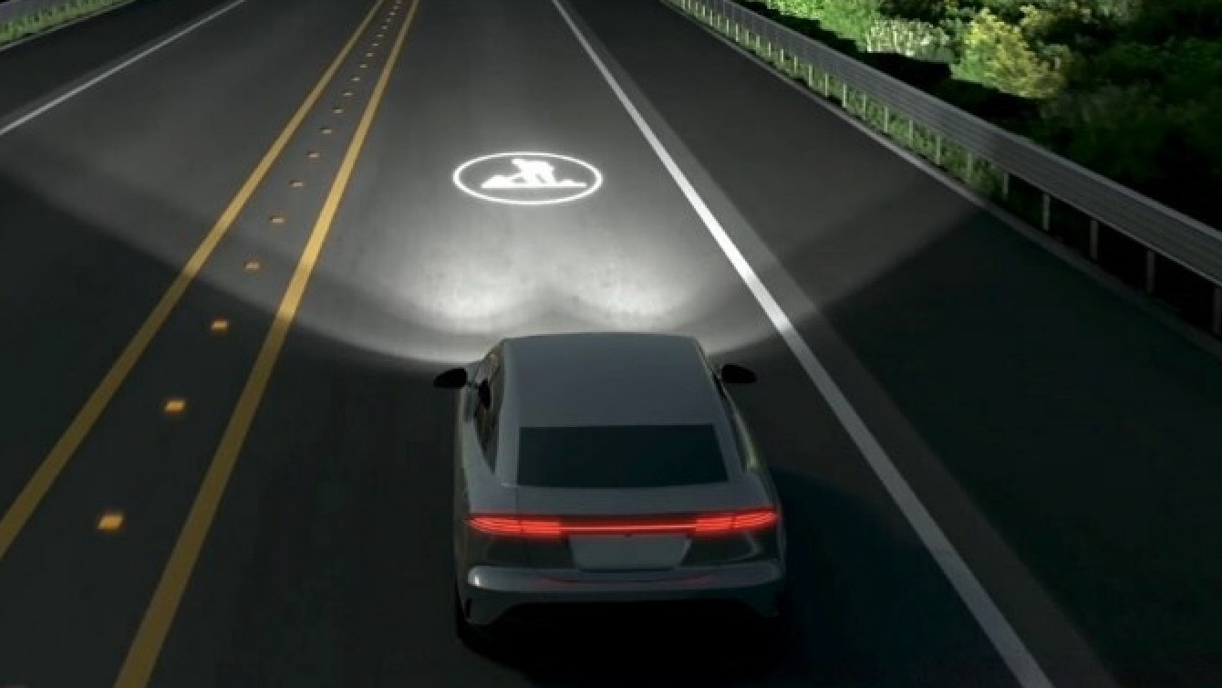 Hyundai Mobis shape-projecting headlights