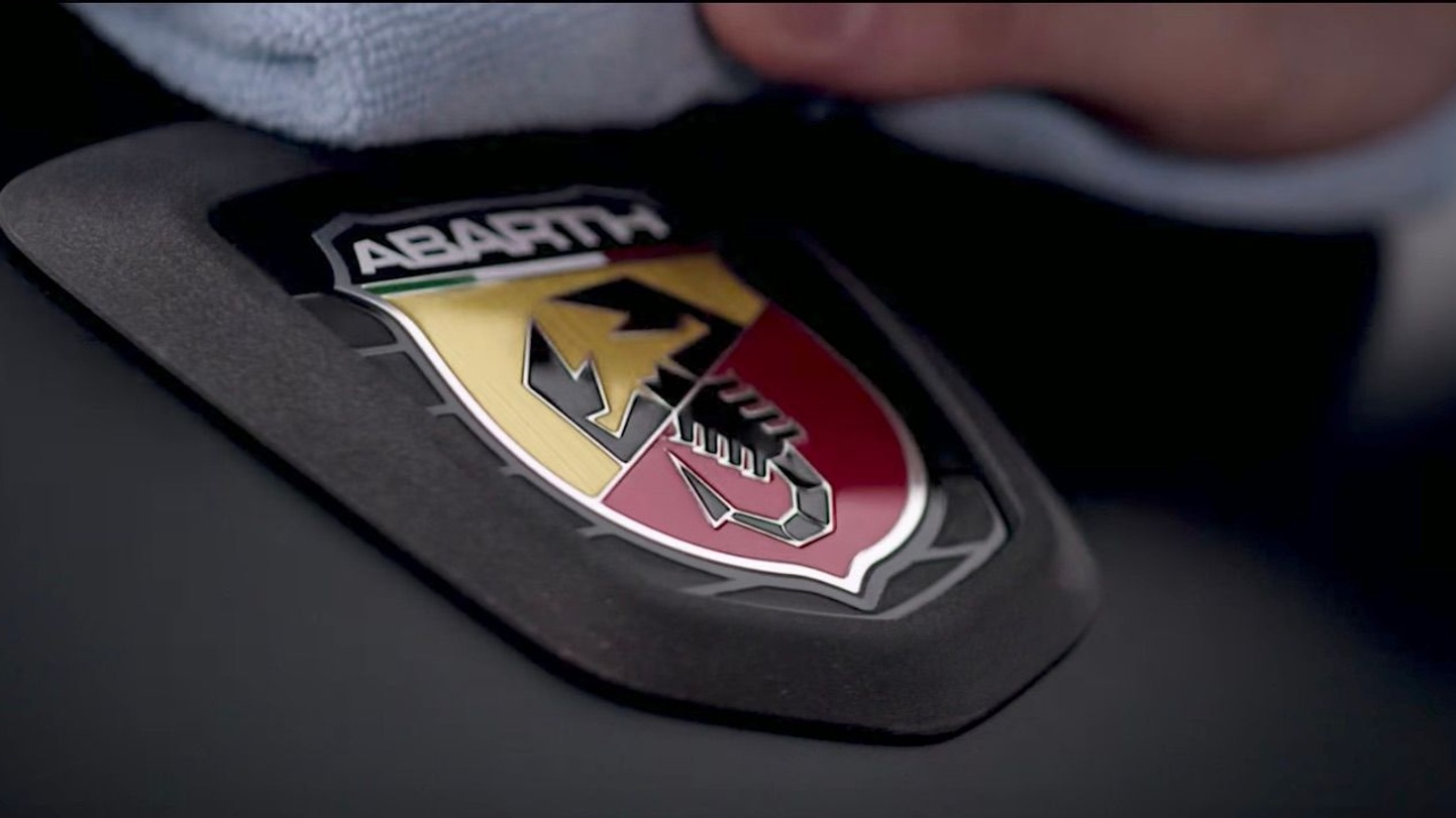 Abarth badge on Fiat 124 Spider