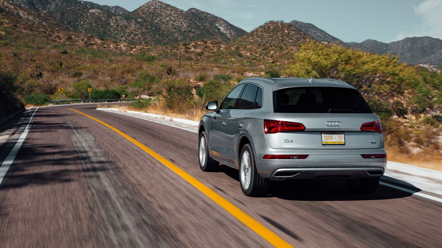 Audi Q 5 S Line 2018 Review