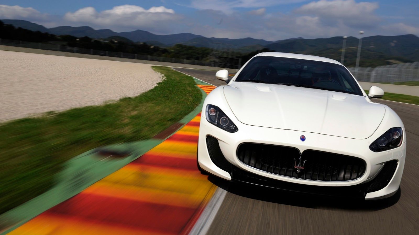 2012 Maserati GranTurismo MC