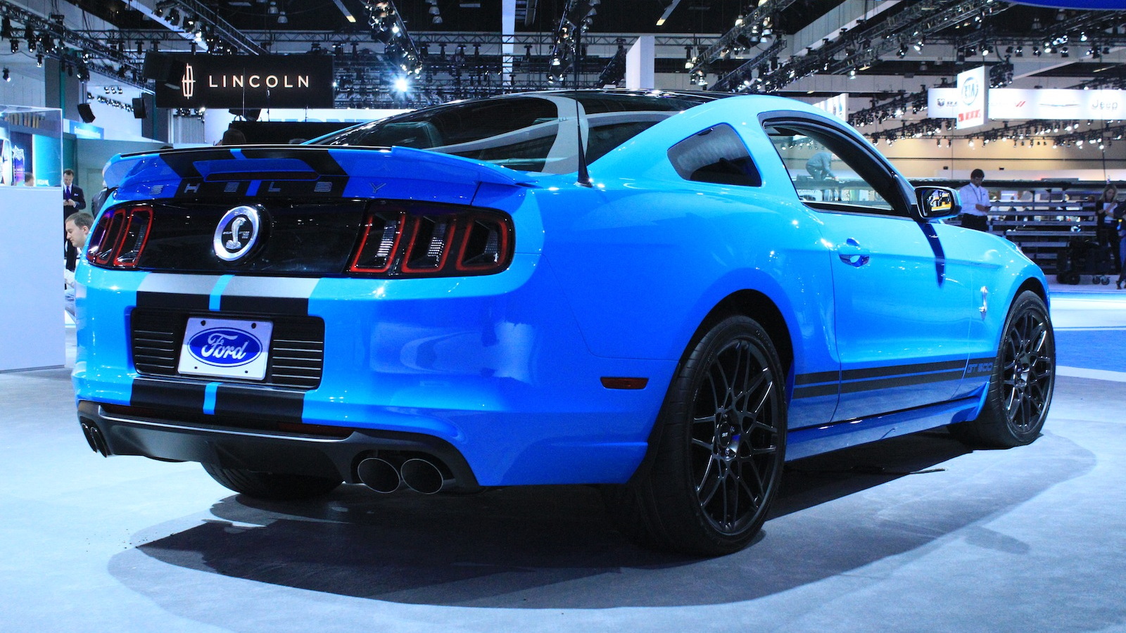 2013 Ford Mustang Shelby GT500 live photos